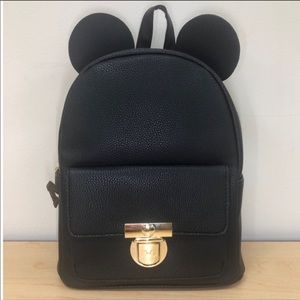 New Mickey Mouse Backpack! 🐭🎒